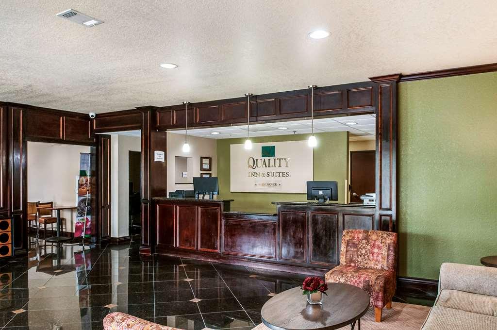 Quality Inn & Suites Slidell Beltér fotó